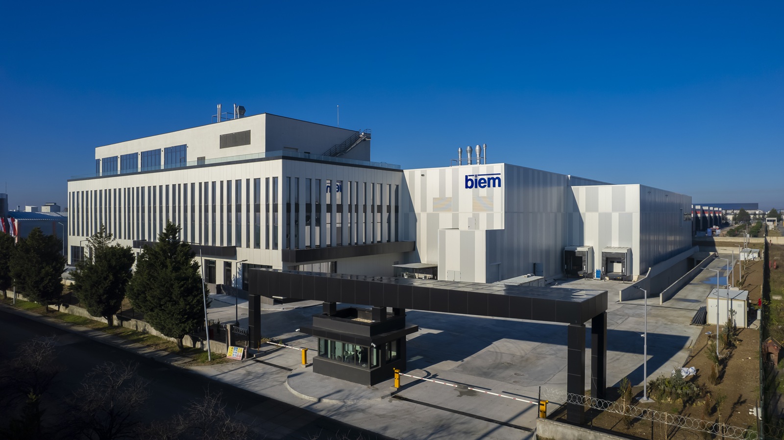 installation of Biem Medicine Production Facility by Metrum Project