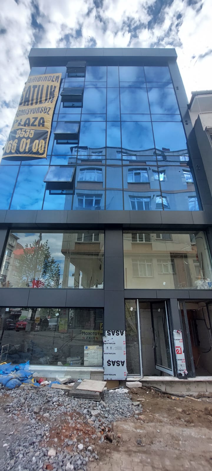 installation of Uskudar Business Center by Metrum Project